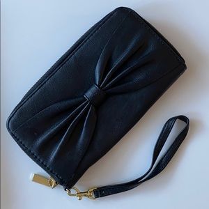 Black Wristlet